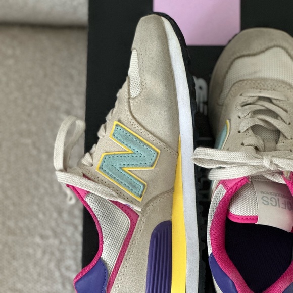 FIGS New Balance Women's 574 - Size 6.5 in Boulder - Picture 7 of 8